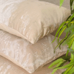 Couvre-lit de noce Randa – Ensemble 7 pièces beige et marron élégant