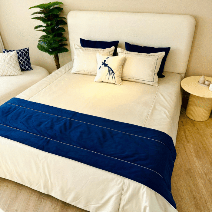 Couvre-lit d’hiver Hirondelle bleu – Doux et chaleureux pour les nuits froides