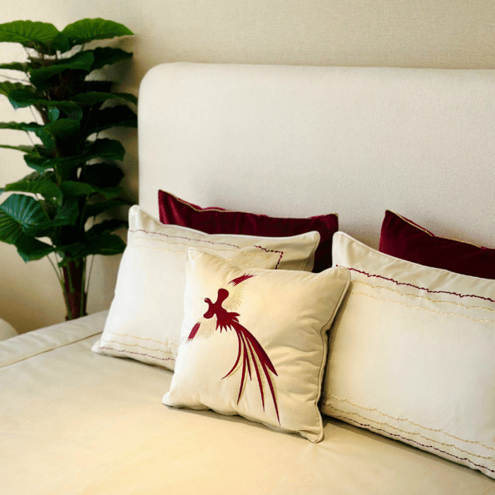 Couvre-lit d’hiver Hirondelle rouge – Chaud et élégant pour chambre à coucher