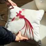 Couvre-lit d’hiver Hirondelle rouge – Chaud et élégant pour chambre à coucher