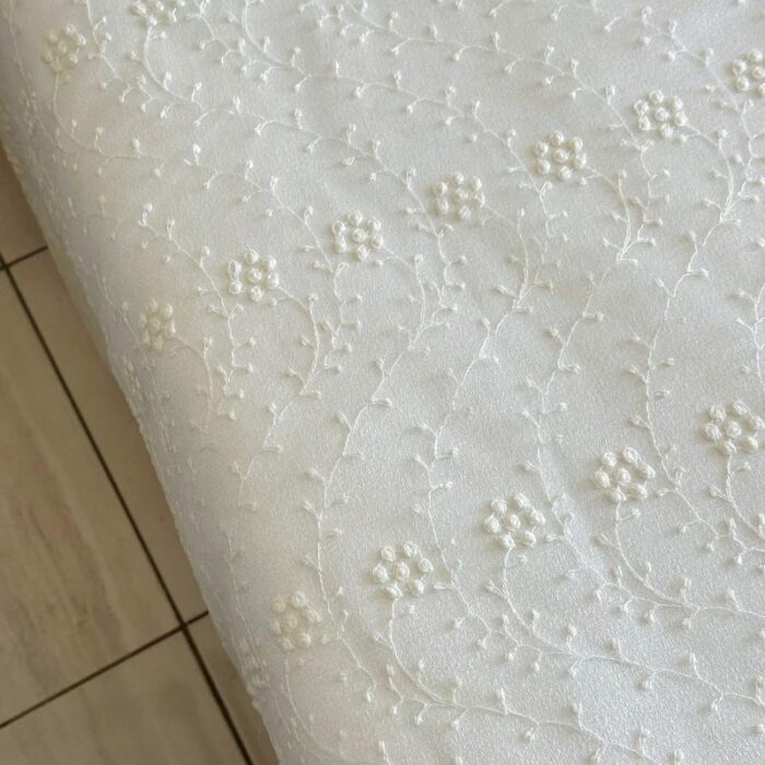 Couvre-lit de noce en dentelle blanc cassé 260x240 cm avec 6 taies – Assia Home Tunisie