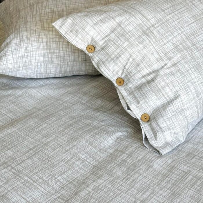 Housse de couette pratique 260x240 cm avec boutons bois – gris ou beige – Assia Home