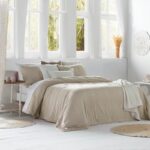 Jeté de lit Amalia brodé 250x270 cm avec 2 taies – rosé, blanc ou beige – Assia Home Tunisie
