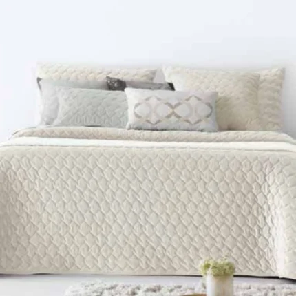 Couvre-lit Naroa Tunisie – Pratique & Élégant