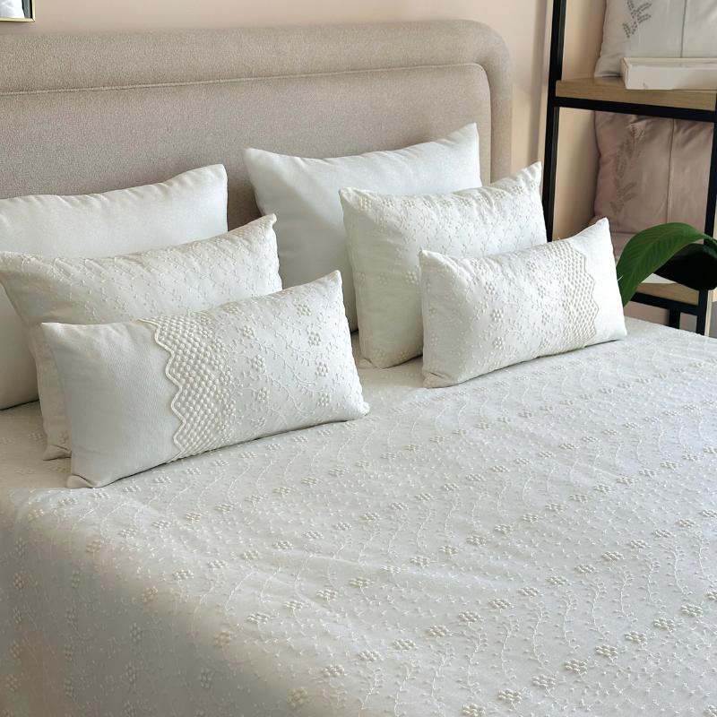 Couvre-lit de noce en dentelle blanc cassé 260x240 cm avec 6 taies – Assia Home Tunisie