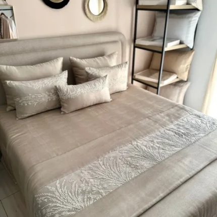 couvre lit de noce Assia élégant