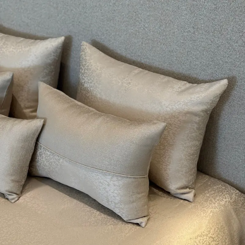 couvre lit lune 7 pièces grège clair