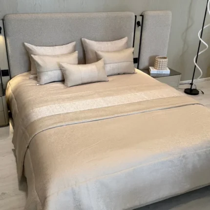 couvre lit lune douce 7 pièces grège clair