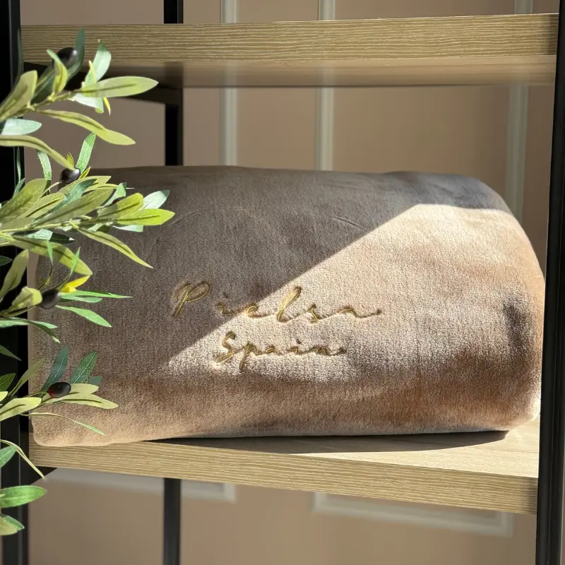 couverture Pielsa haut de gamme hypoallergénique