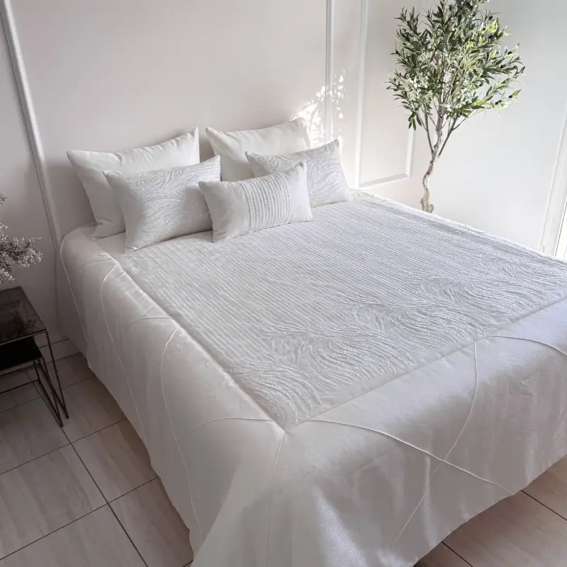 couvre lit nuit de noces 6 pièces blanc élégant