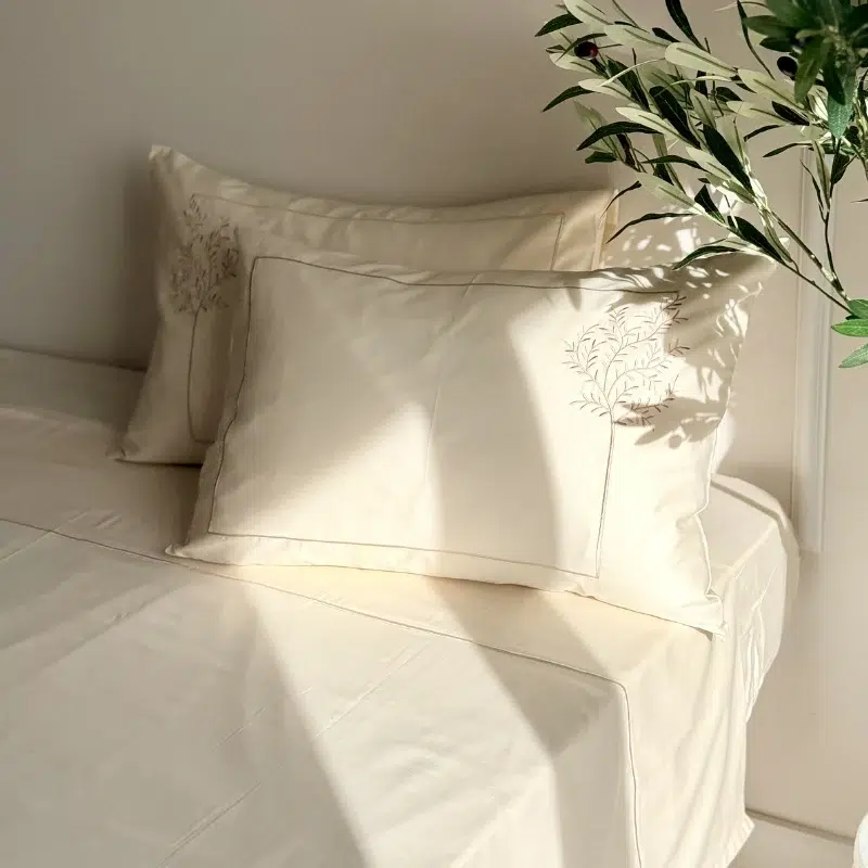 parure de lit zitouna coton satiné brodé 180x200